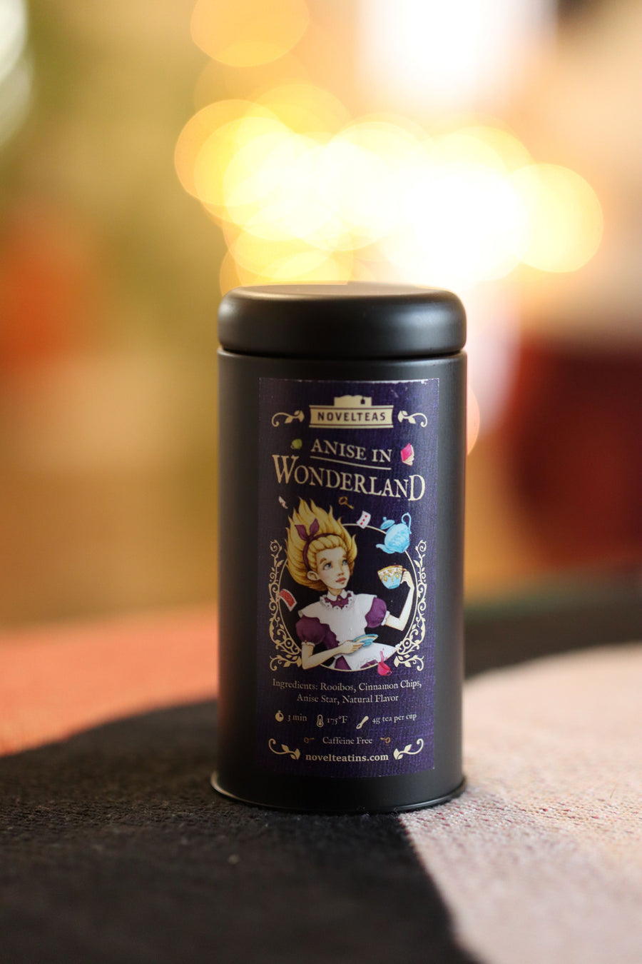 Anise in Wonderland - Punny Loose Tea Tin for Book Lovers